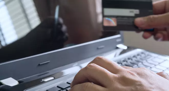 Zadatek i zaliczka – czym się różnią i co warto o nich wiedzieć?