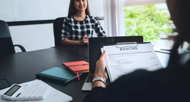 Zatrudniaj pracownika i oszczędzaj, czyli o dofinansowaniach z urzędu pracy